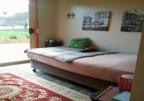 Eden Orchard & Farmstay - Dentist Find 22