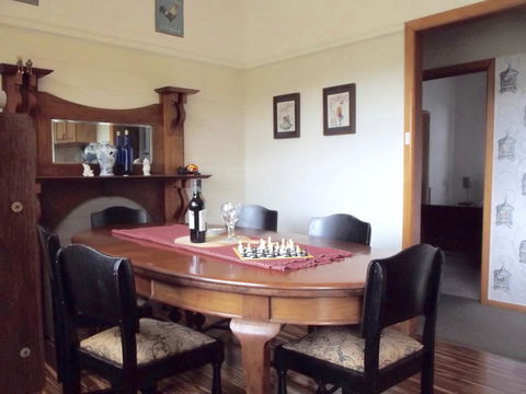 Eden Orchard & Farmstay - Dentist Find 4