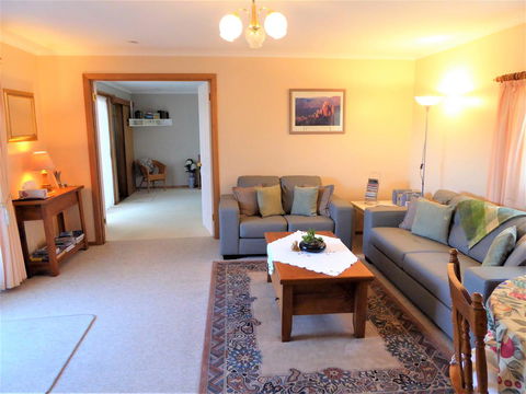 Tamar River Retreat - Dentists Australia 9