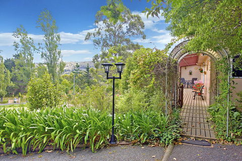 Tamar River Retreat - Dentists Australia 3
