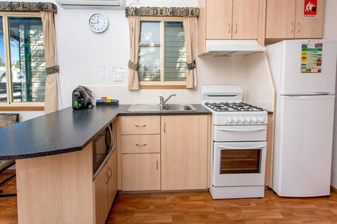 BIG4 Phillip Island Caravan Park - Dentist Find 40