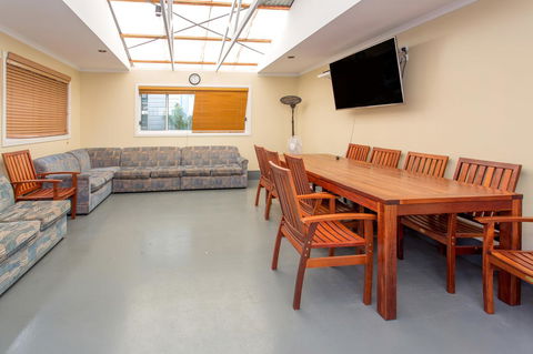 BIG4 Phillip Island Caravan Park - Dentist Find 2