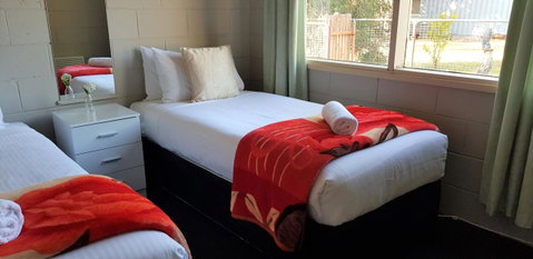 Bridgewater Motel - Dentist Find 10