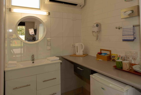 Bridgewater Motel - Dentist Find 19