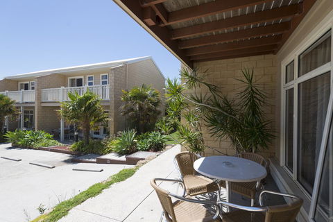 Port Campbell Parkview Motel & Apartments - Dentist Find 33