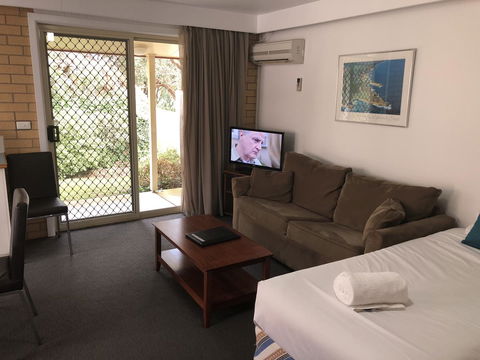 Port Campbell Parkview Motel & Apartments - Dentist Find 14