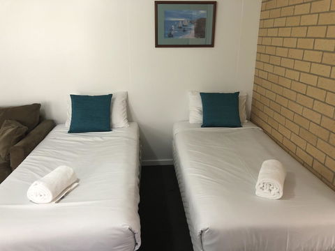 Port Campbell Parkview Motel & Apartments - Dentist Find 6