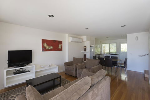 Port Campbell Parkview Motel & Apartments - Dentist Find 24