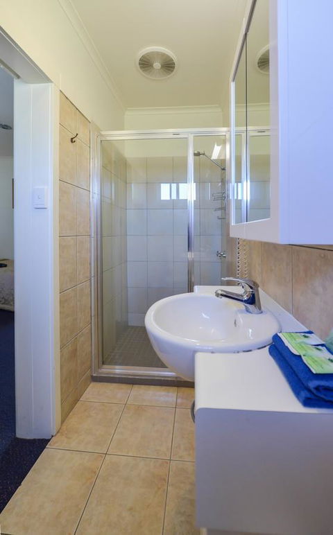 Heyfield Motel And Apartments - Dentist Find 22