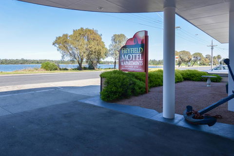 Heyfield Motel And Apartments - Dentist Find 9