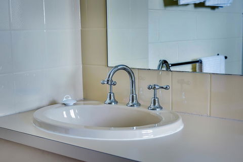 Allambi Holiday Apartments - Dentist Find 40
