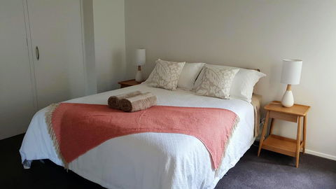 Number 9 Leisure Stay - Dentist Find 19