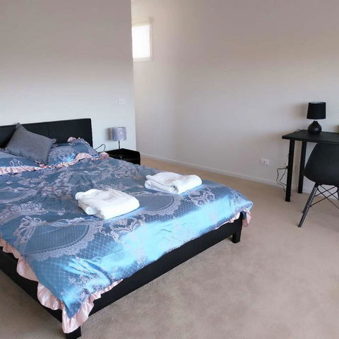 Melbourne Guest House - Dentist Find 23