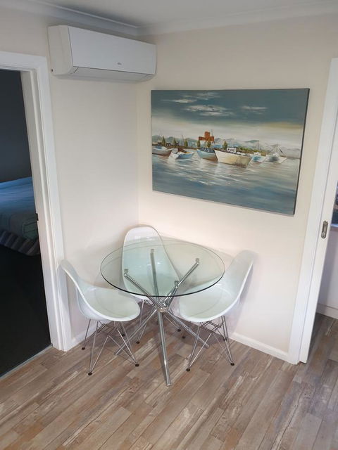 Beachcomber Holiday Units - Dentist Find 5