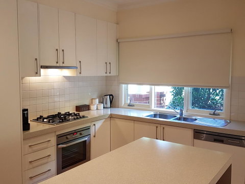 Healesville House - Fig Tree House - Dentist Find 6