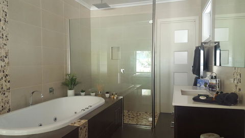 Abbys Cottages Bright - Dentist Find 35