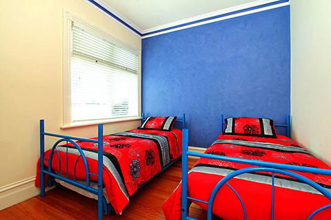 ABC Accommodation - Rosebud - Dentists Australia 8