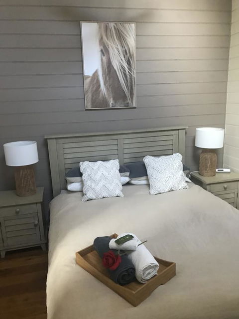 Two Truffles Cottages - Dentist Find 3