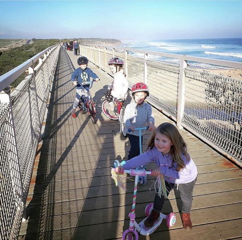Stunning Waterfront Only 10 Minutes To Phillip Island - Pet Friendly - Dentist Find 27