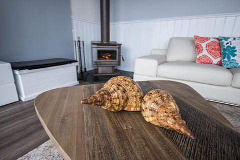 Stunning Waterfront Only 10 Minutes To Phillip Island - Pet Friendly - Dentist Find 15