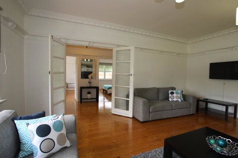 A Stroll Away - Dentist Find 4