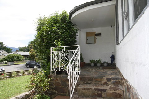 A Stroll Away - Dentist Find 12