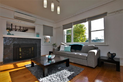 A Stroll Away - Dentist Find 1