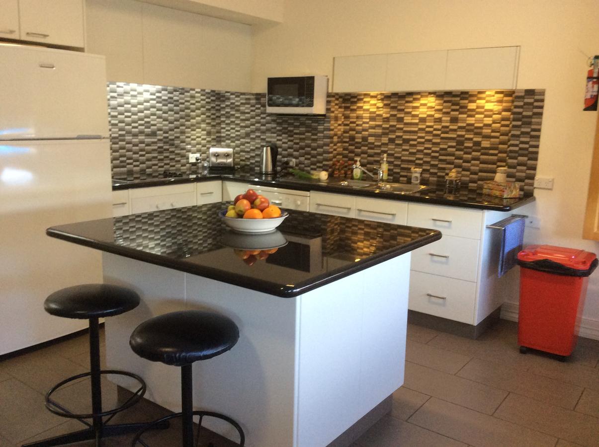Austral Place 88 via Merri River