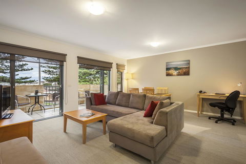 Quest Warrnambool - Dentist Find 14