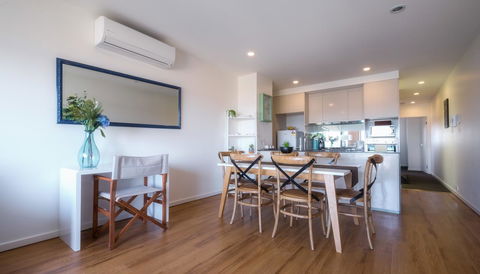 Waterfront Apt 234 Marinaquays - Dentists Australia 6