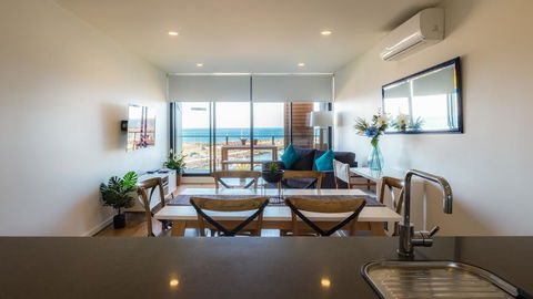 Waterfront Apt 234 Marinaquays - Dentists Australia 0
