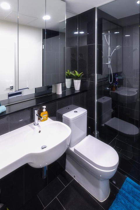 Waterfront Apt 234 Marinaquays - Dentists Australia 28
