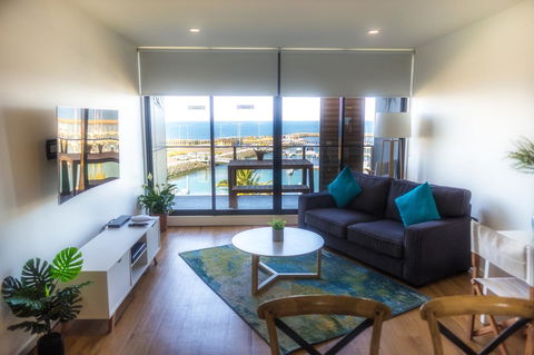 Waterfront Apt 234 Marinaquays - Dentists Australia 2