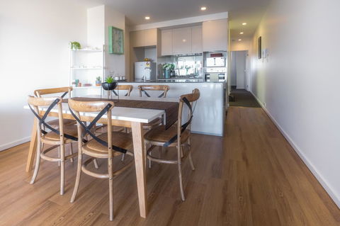 Waterfront Apt 234 Marinaquays - Dentists Australia 16