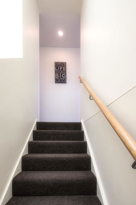 Waterfront Apt 234 Marinaquays - Dentists Australia 12