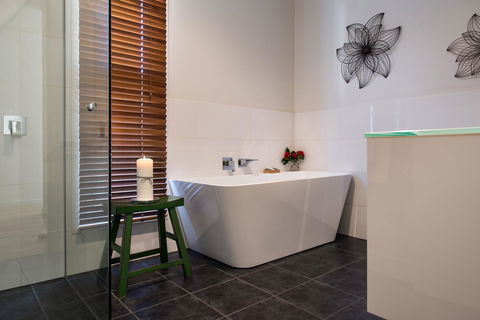 Lake Como Villa - Dentist Find 6