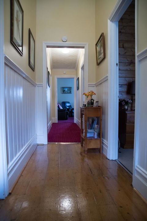 Airleigh-Rose Cottage - Dentist Find 25
