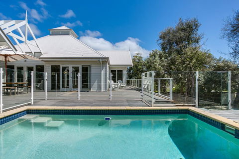 Perfect Blairgowrie Beach House - Dentist Find 0