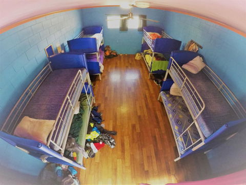 Cool Bananas Backpackers - Dentist Find 36
