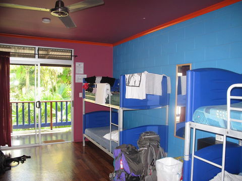 Cool Bananas Backpackers - Dentist Find 43