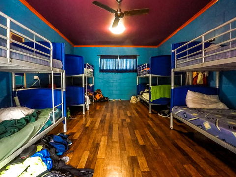 Cool Bananas Backpackers - Dentist Find 33