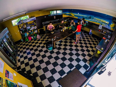 Cool Bananas Backpackers - Dentist Find 34