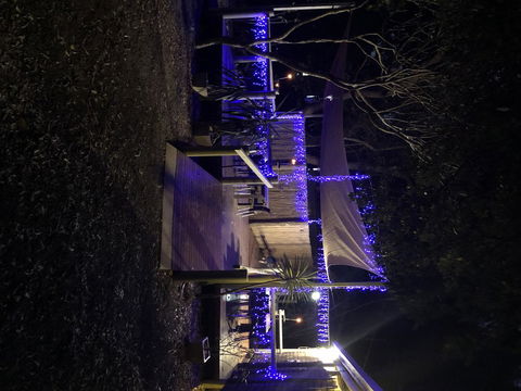 Captain Cook Holiday Village 1770 - Dentist Find 3