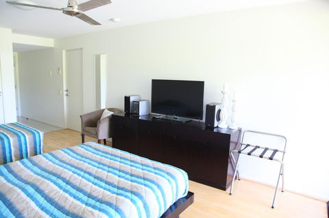 Agnes Water Beach Club - Dentist Find 14