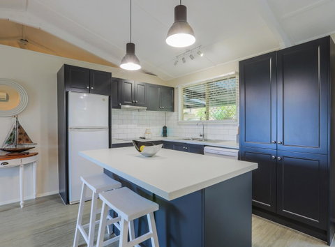 Bed & Breakfast 1 Bedroom Guest House - Dentist Find 15