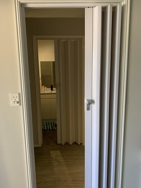 Bed & Breakfast 1 Bedroom Guest House - Dentist Find 1