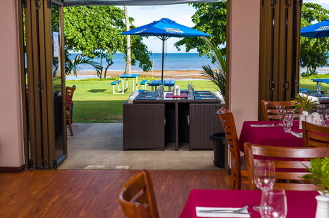 King Reef Resort - Dentist Find 33