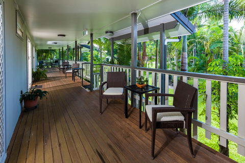 King Reef Resort - Dentist Find 2