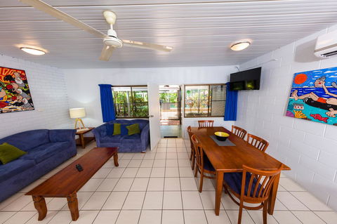 King Reef Resort - Dentist Find 30