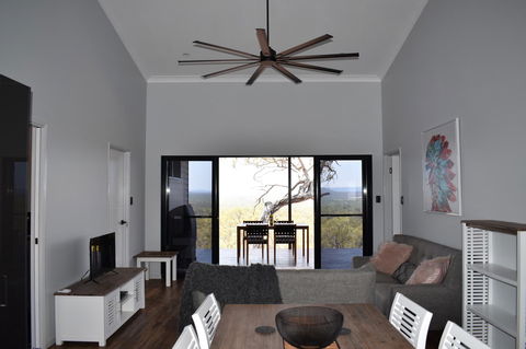 Ironbark House - Dentist Find 30
